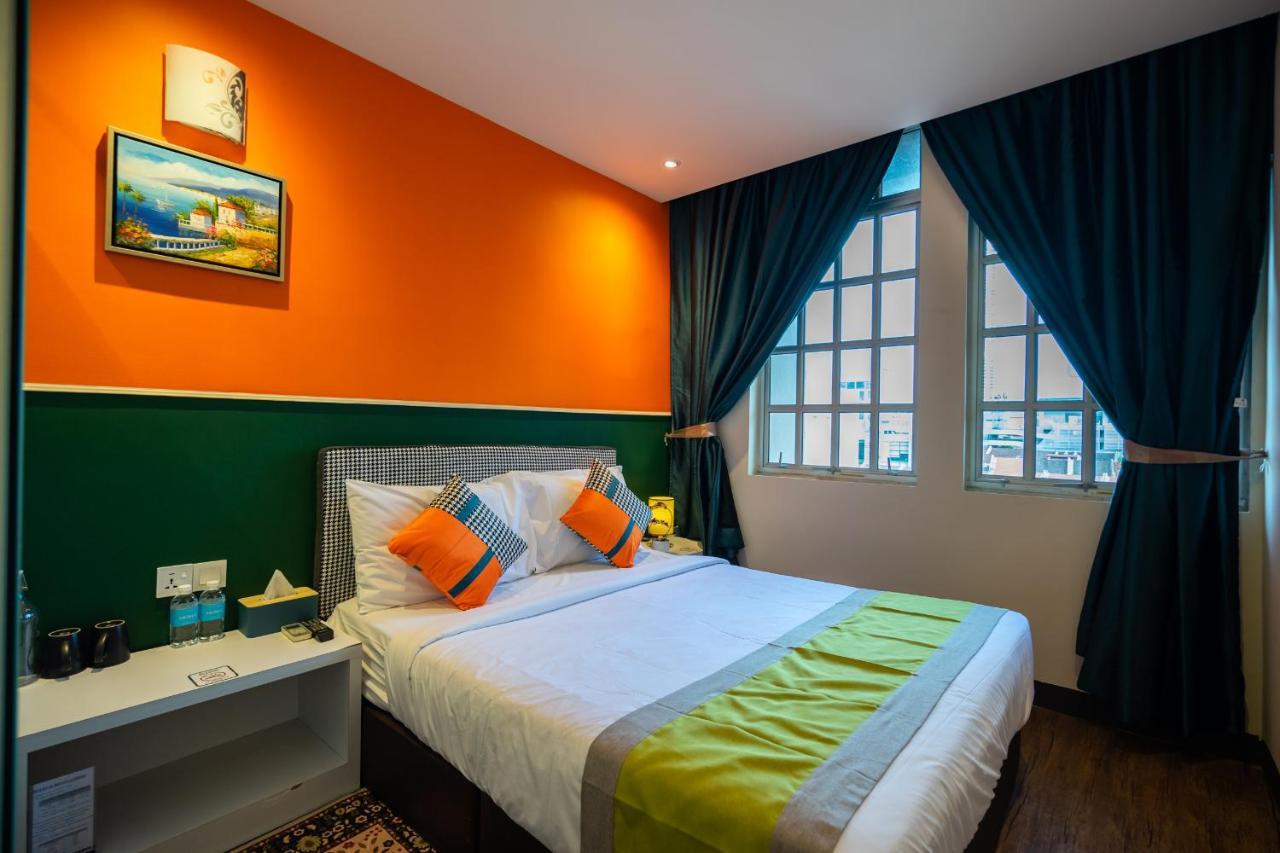 Link Hotel George Town Exterior foto