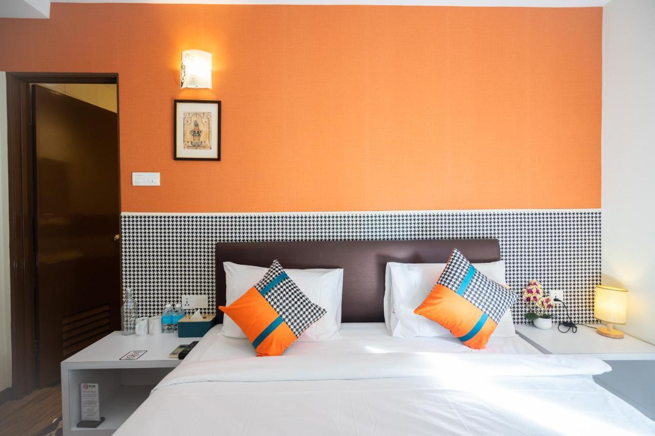 Link Hotel George Town Exterior foto