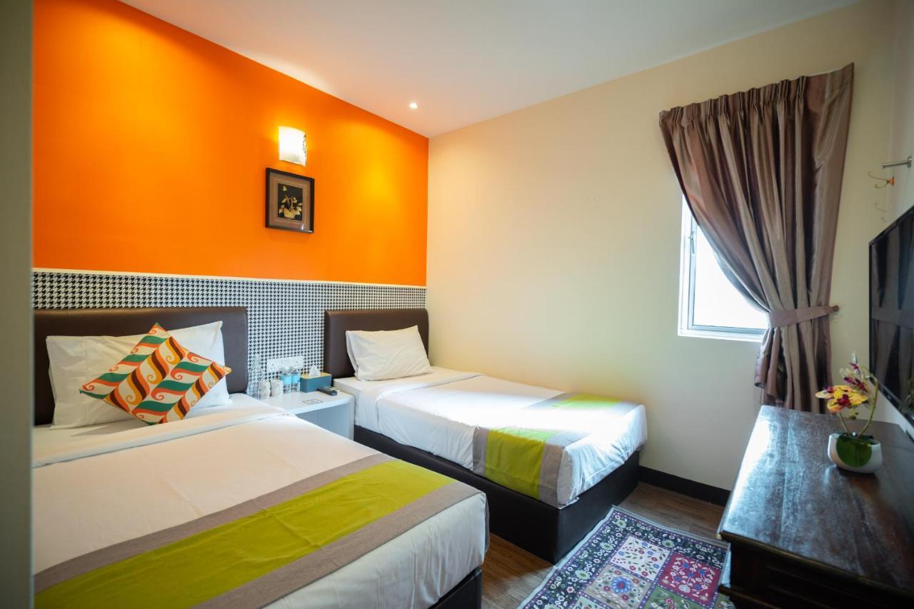 Link Hotel George Town Exterior foto